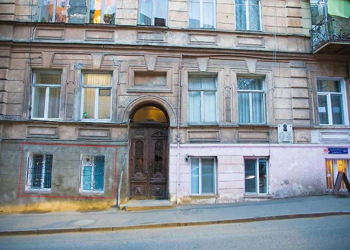 Absolute Apartment